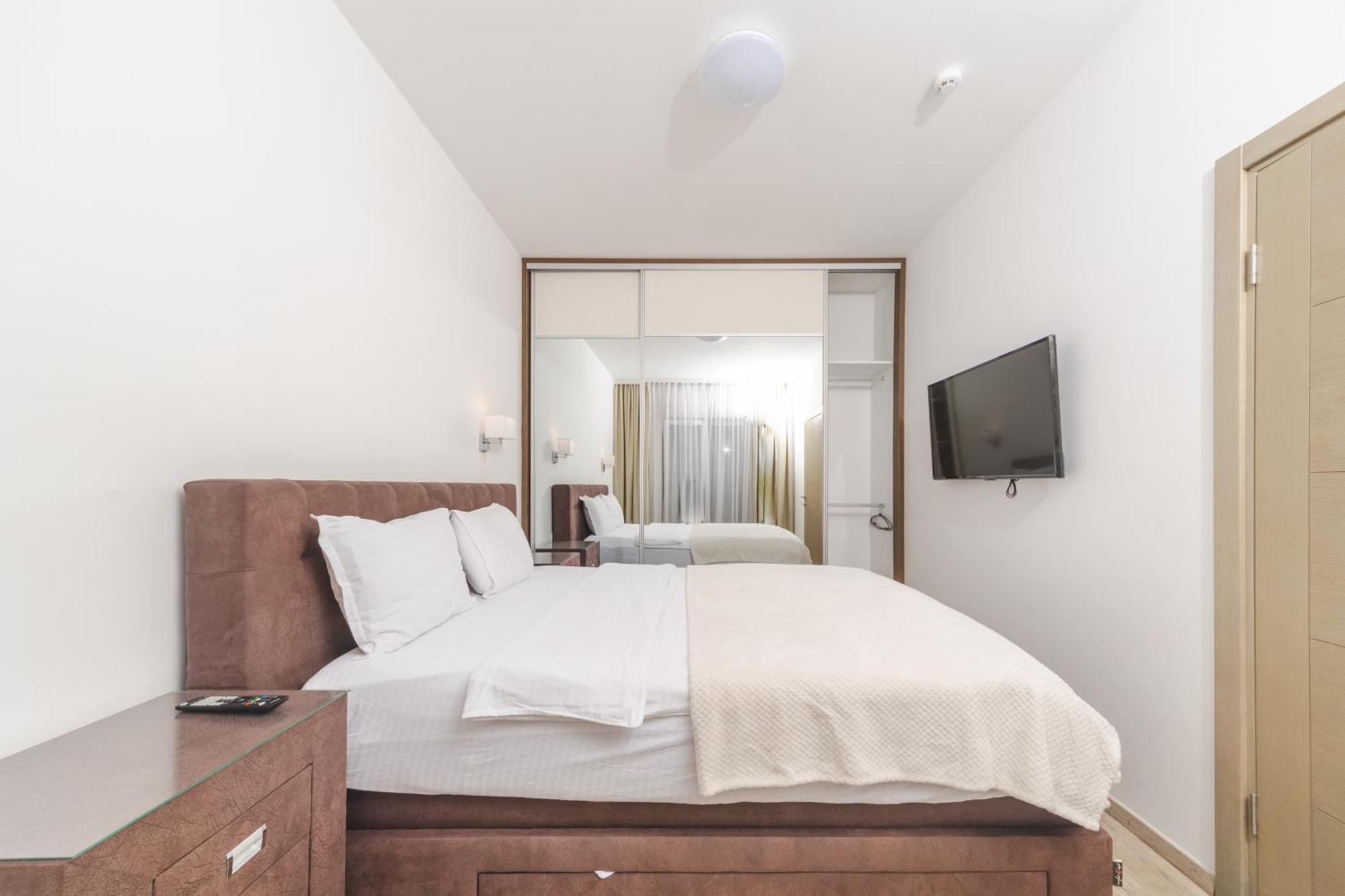 Hotel 219 Budva Luaran gambar