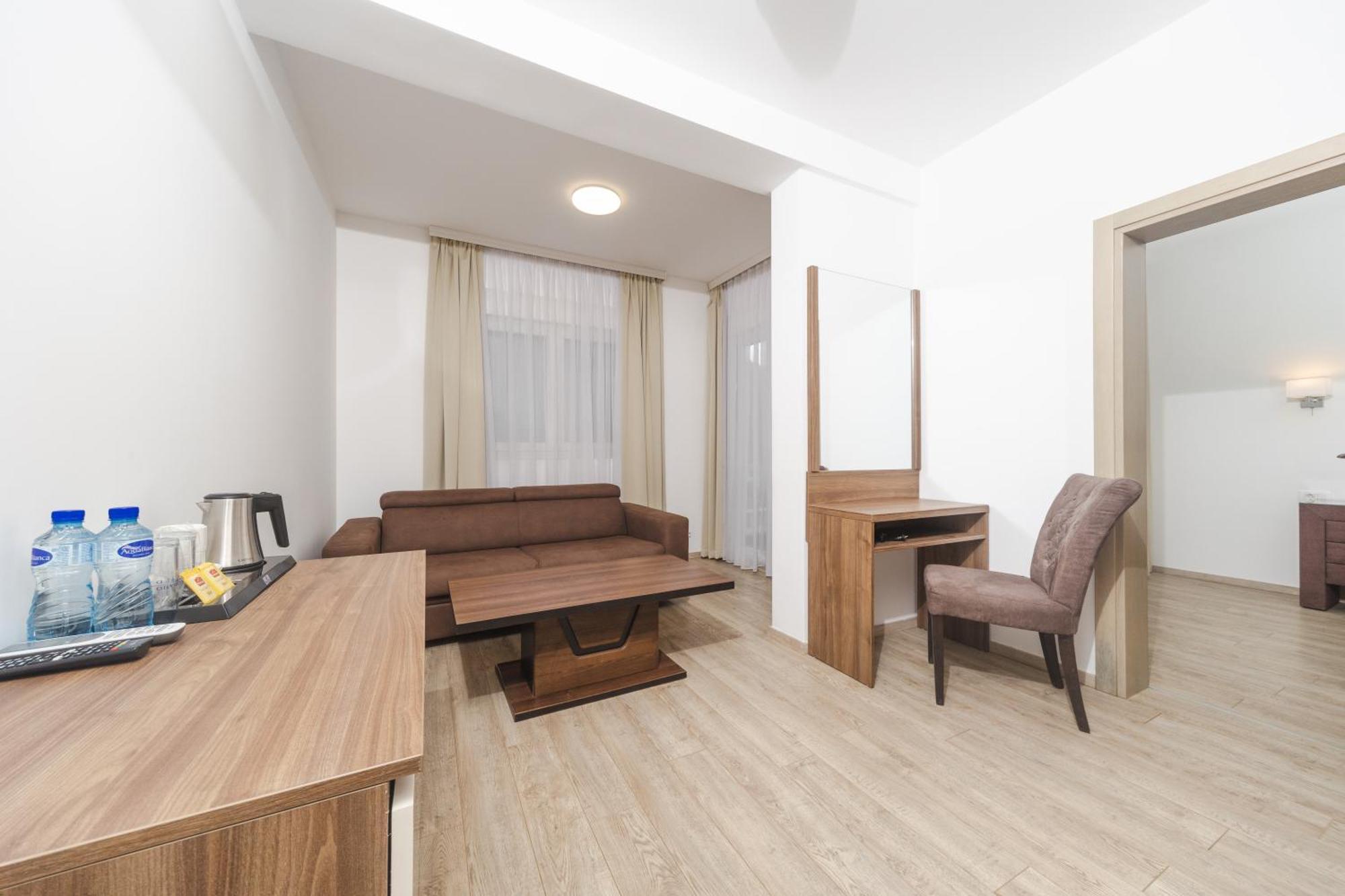 Hotel 219 Budva Luaran gambar