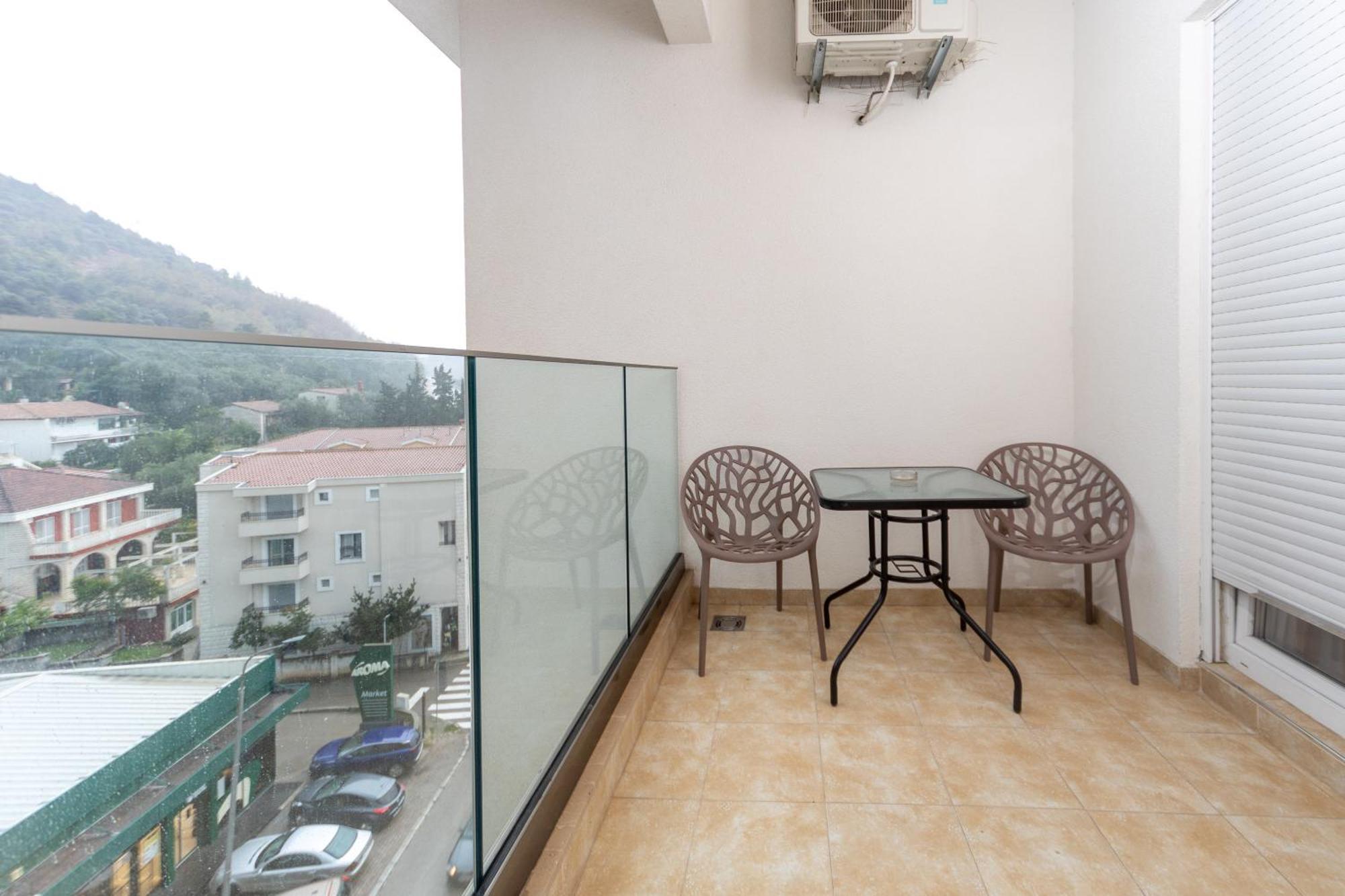 Hotel 219 Budva Luaran gambar