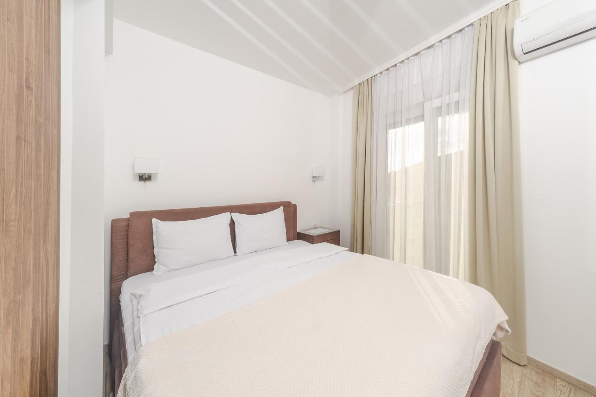 Hotel 219 Budva Luaran gambar