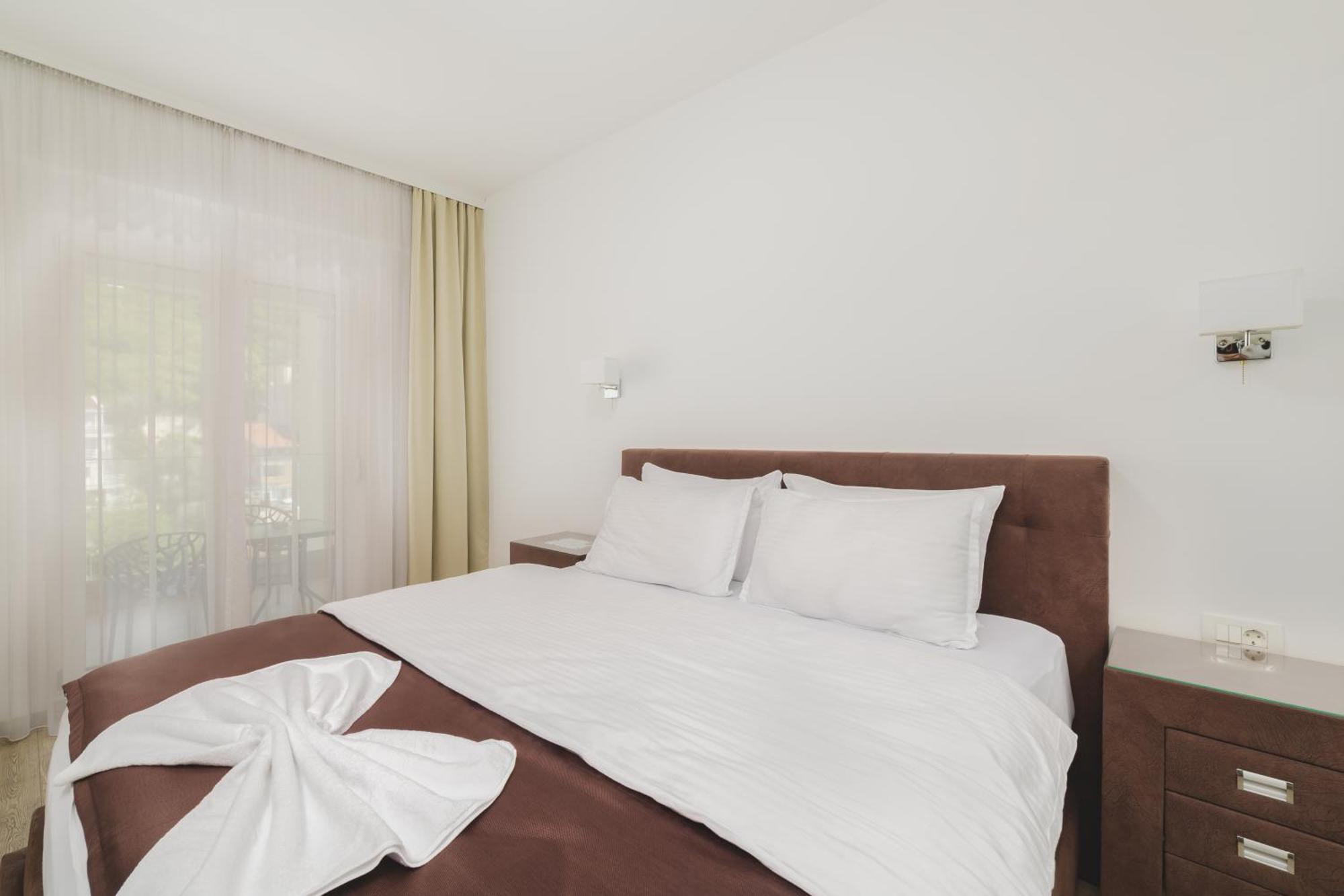 Hotel 219 Budva Luaran gambar