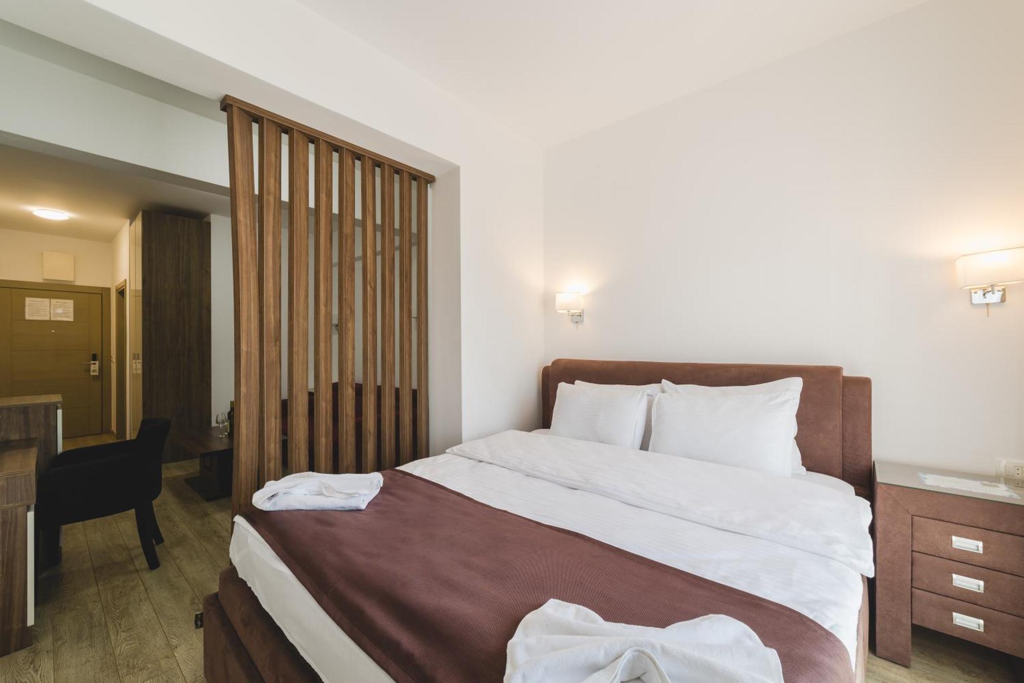 Hotel 219 Budva Luaran gambar