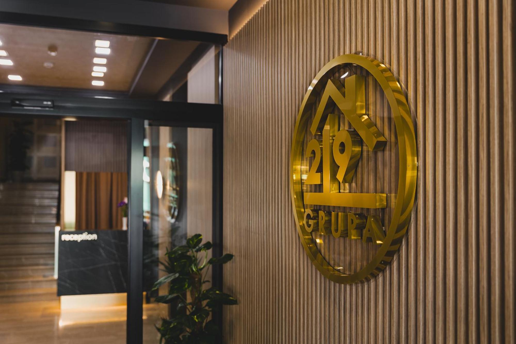 Hotel 219 Budva Luaran gambar
