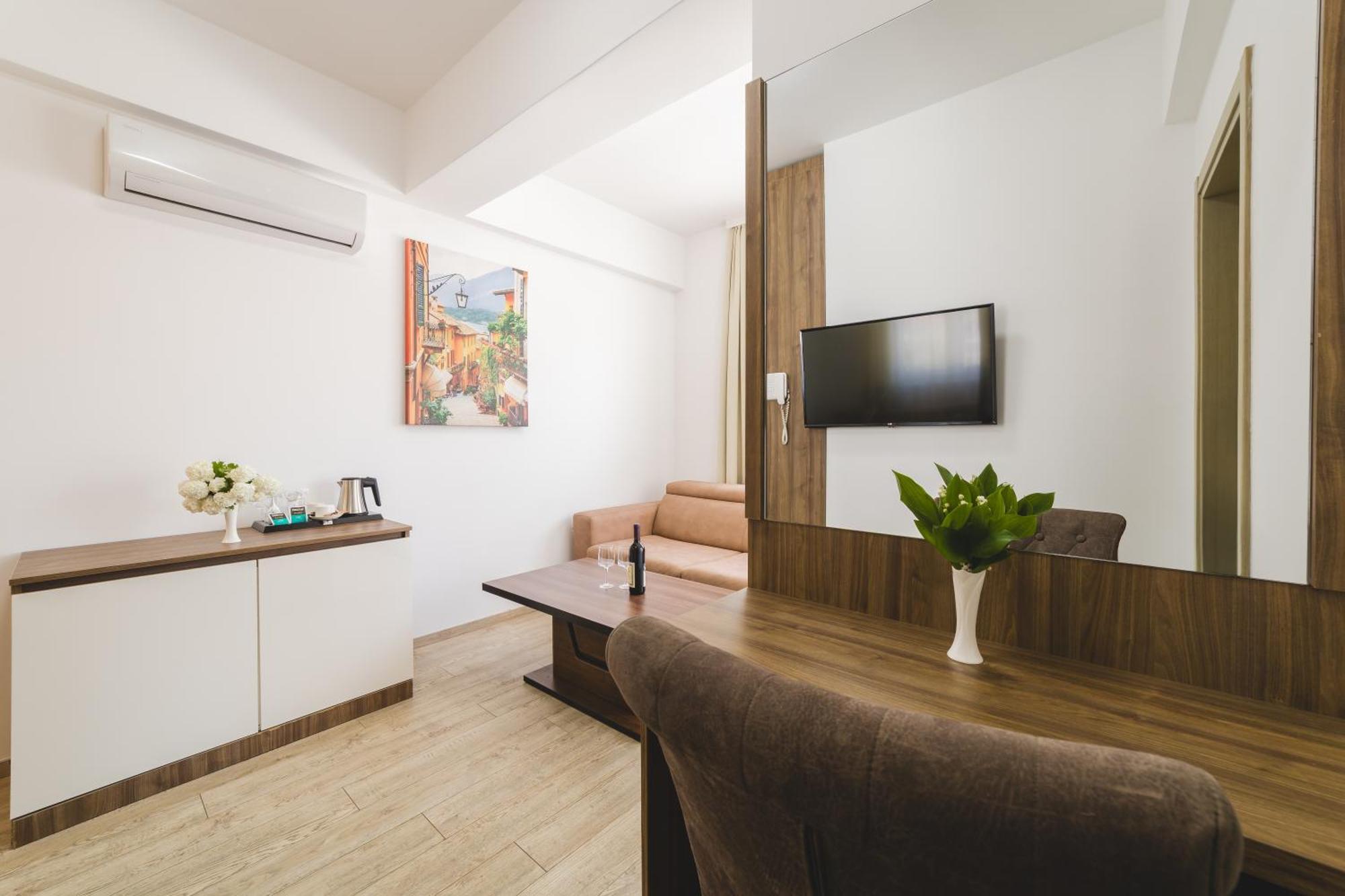 Hotel 219 Budva Luaran gambar