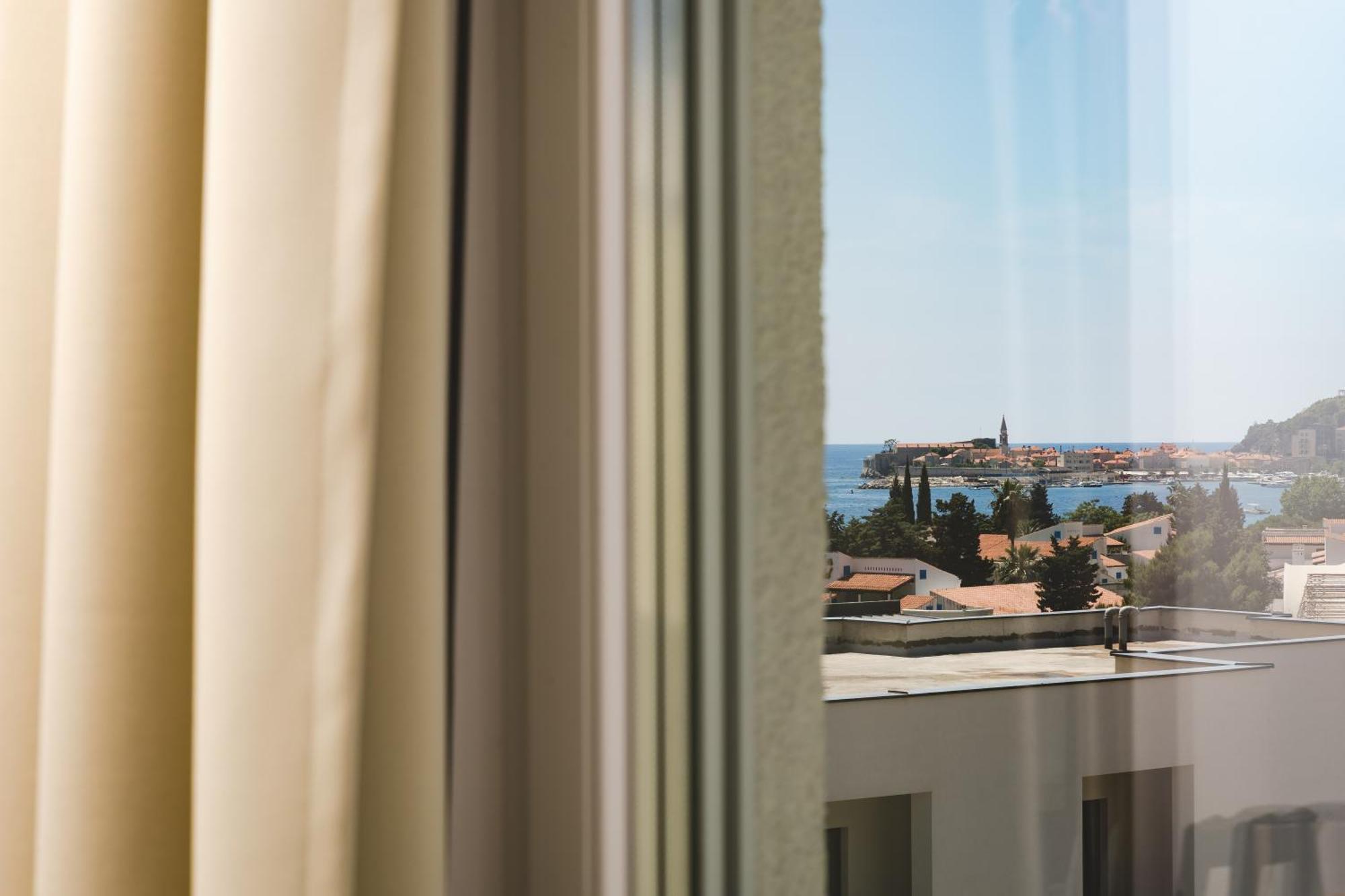 Hotel 219 Budva Luaran gambar