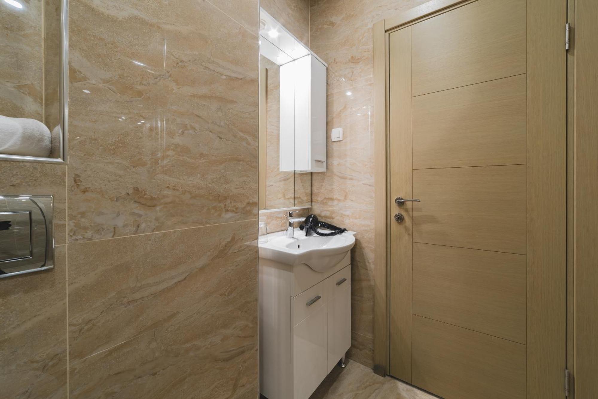Hotel 219 Budva Luaran gambar