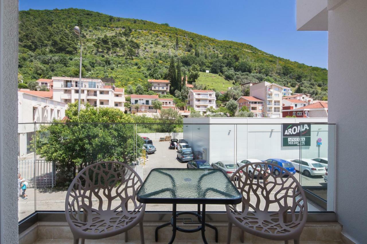 Hotel 219 Budva Luaran gambar